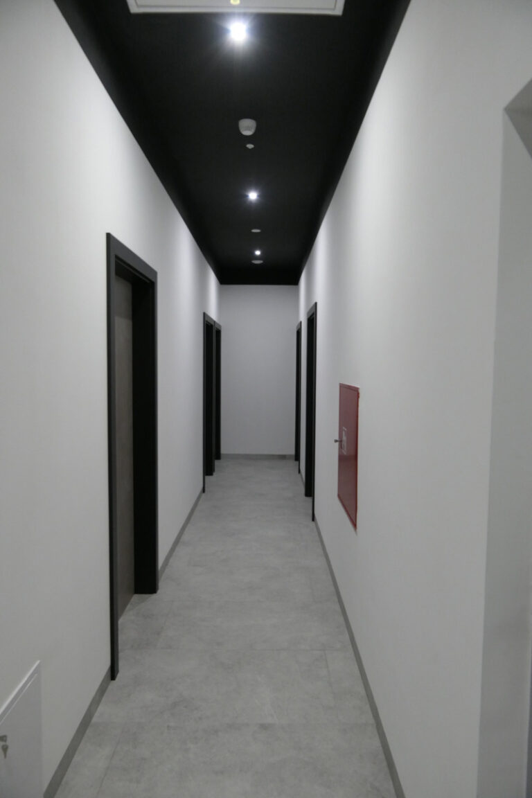 domek duży - korytarz