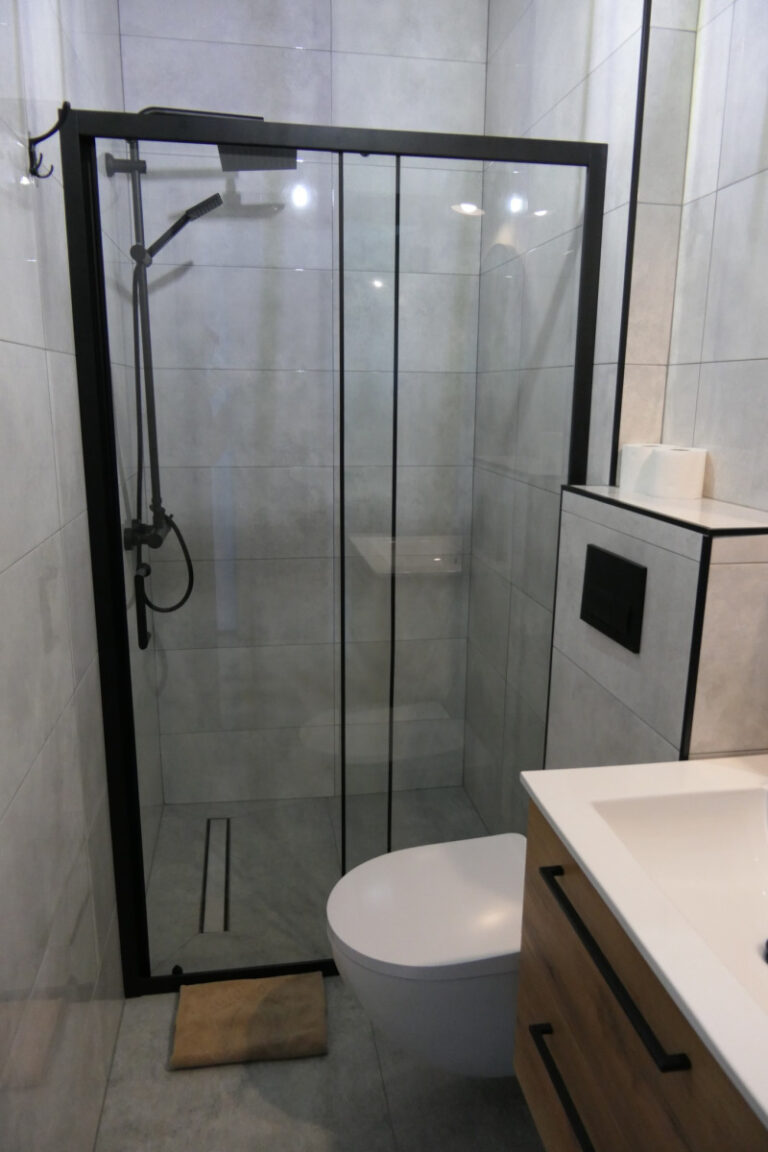 domek duży - łazienka